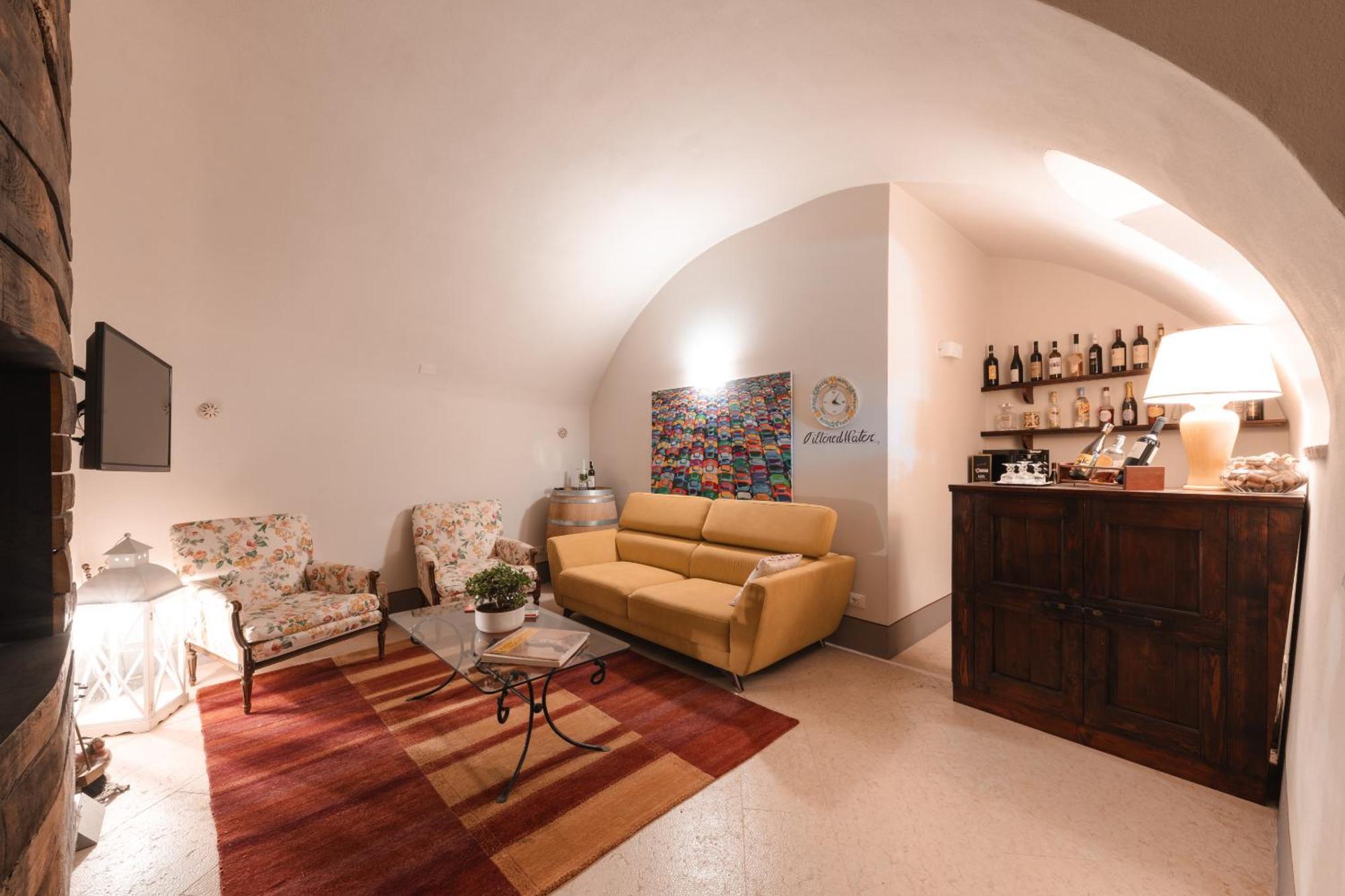 Corte Castello آفي المظهر الخارجي الصورة